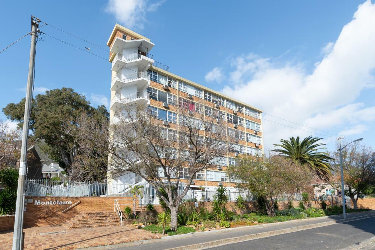 Montclair Apartments Kaapstad Buitenkant foto